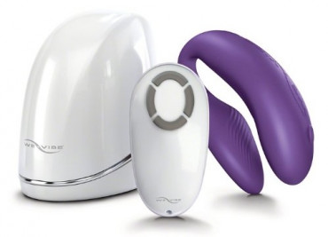 Фиолетовый вибромассажёр для двоих We-Vibe 4