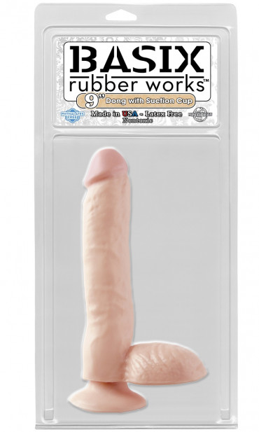 Фаллоимитатор с мошонкой Basix Rubber Works - 24,8 см.