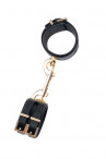 Черные наручники Premium Handcuff With Hook с золотистой перемычкой